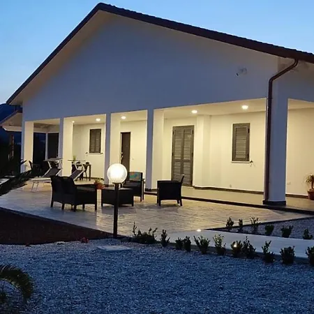 Villa Marilu Dream House A 800 Mt Dal Mare Di Formia Esterno foto