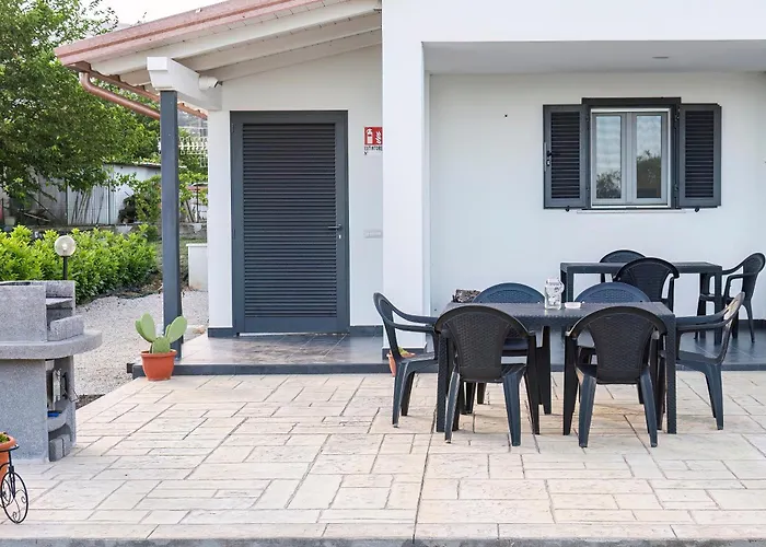 Marilu Dream House A 800 Mt Dal Mare Di Formia